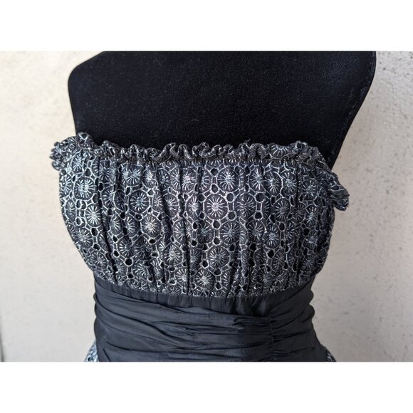 💜✨Vintage Betsey Johnson Black and Silver Lace Dress - Picture 3 of 15
